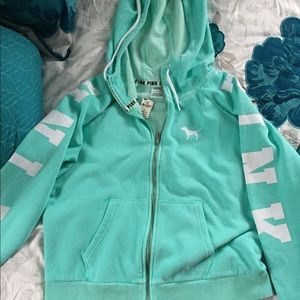 VS size large fleece full zip